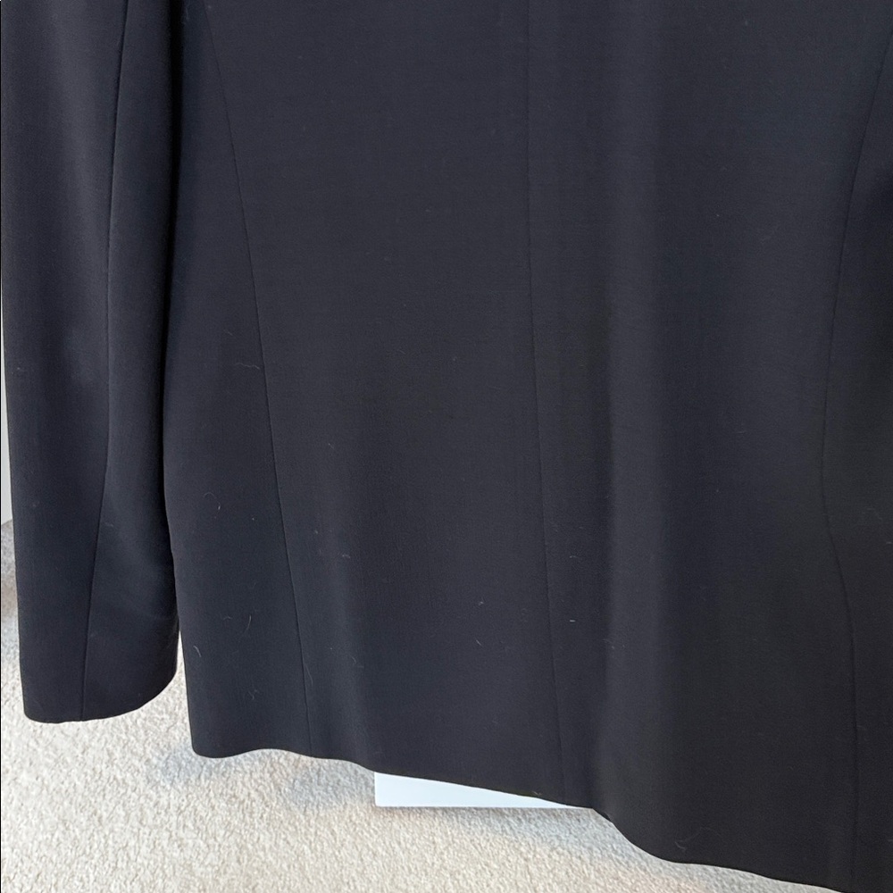 Max Mara Virgin Wool Black Blazer Pointed Collar Button Closure - Picture 11 of 14